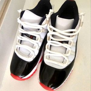 Jordan 11s Concord Bred